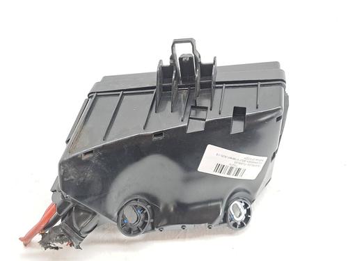 Used Fuse box VW GOLF VII (5G1, BQ1, BE1, BE2) 1.6 TDI (115 hp) 29301830