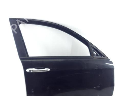 Used Right front door Right front door 38415996 38415996