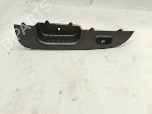 Used Right rear window switch Right rear window switch 37592315 37592315