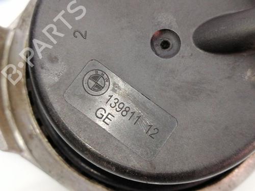 Used Engine mount BMW 3 (E90) 318 d (136 hp) 23449466