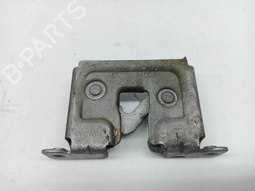 Used Hood lock BMW 3 (E90) 318 i (129 hp) 24608328
