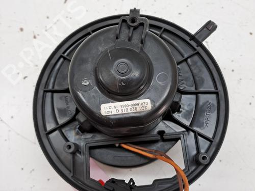 Ventilator motor VW GOLF VI (5K1) 1.6 TDI (105 hp) 27193679