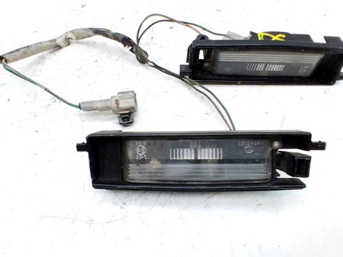 Nummerpladelys Nummerpladelys TOYOTA RAV 4 III (_A3_) 2.2 D 4WD (ALA30_, ALA30R) (150 hp) 33762265 33762265