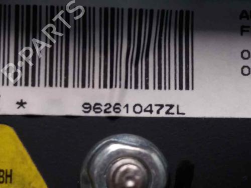Used Driver airbag PEUGEOT 306 (7B, N3, N5) 1.9 SRDT (90 hp) 23385264
