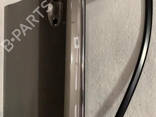 Used Right front door Right front door TOYOTA COROLLA Hatchback (_E21_, _EA1_, _EH1_) 1.8 Hybrid (ZWE211, ZWE219) (122 hp) 34005130 34005130