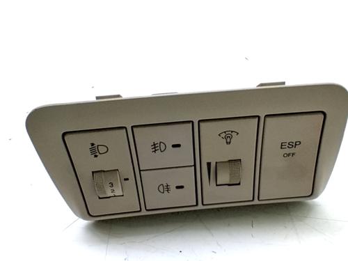 Comutador luzes HYUNDAI SANTA FÉ II (CM) 2.2 CRDi GLS 4x4 (150 hp) 31700842