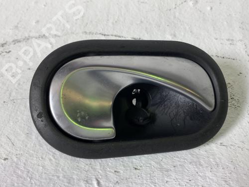 Used Front right interior door handle Front right interior door handle RENAULT SCÉNIC II (JM0/1_) 1.9 dCi (JM0G, JM12, JM1G, JM2C) (120 hp) 40119354 40119354