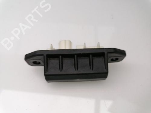 Used Tailgate handle TOYOTA C-HR (_X1_) 1.8 Hybrid (ZYX10_, ZYX11_, ZYX10R, ZYX11R) (122 hp) 23405529
