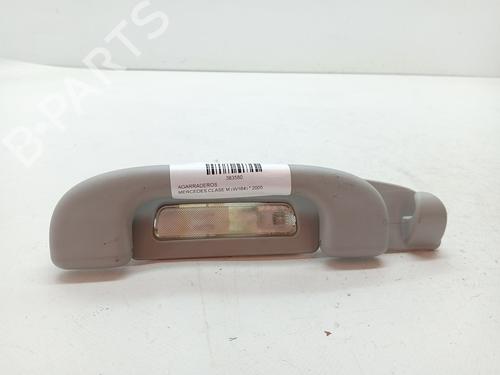 Innvendig takhåndtak MERCEDES-BENZ M-CLASS (W164) ML 280 CDI 4-matic (164.120) (190 hp) 23358677