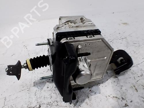 Brake master cylinder VOLVO XC40 (536) B3 Mild-Hybrid | BP38418740M77 - Image 2