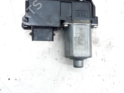 Right front window motor HYUNDAI i40 I (VF) 1.7 CRDi | BP36665673E20 - Image 3