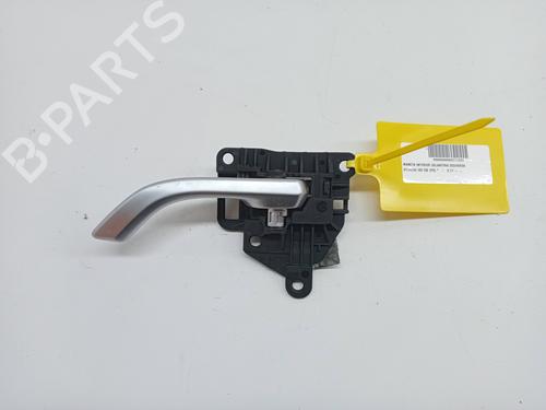 Used Front left interior door handle HYUNDAI i30 Estate (PDE) 1.0 T-GDI (120 hp) 23348443