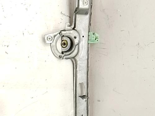 Used Front right window mechanism Front right window mechanism RENAULT MEGANE II Estate (KM0/1_) 1.5 dCi (KM02, KM13) (101 hp) 35946916 35946916
