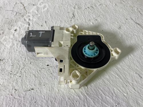 Used Left rear window motor Left rear window motor PORSCHE CAYENNE (92A) 3.0 Diesel (245 hp) 39741672 39741672