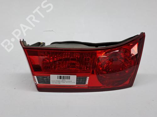 Used Right tailgate light HONDA ACCORD VIII Estate (CW) 2.2 i-DTEC (CW3) (150 hp) 27653197