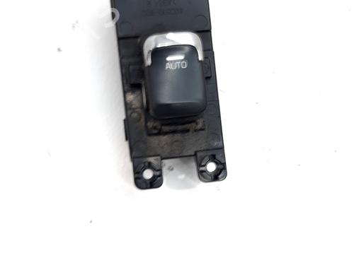 Used Right front window switch KIA CEE'D (JD) 1.0 T-GDI (100 hp) 30920732