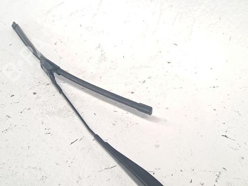 Used Front windshield wiper arm FORD KA+ III (UK, FK) 1.2 (70 hp) 28179588