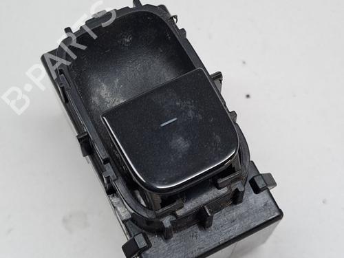 Used Right rear window switch TESLA MODEL 3 (5YJ3) EV Performance AWD (462 hp) 23383553