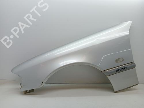 Aile avant droite MERCEDES-BENZ C-CLASS (W202) C 180 (202.018) (122 hp) 23354485