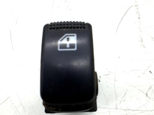 Venstre bagtil elrude kontakt KIA SORENTO I (JC) 2.5 CRDi (170 hp) 31609899