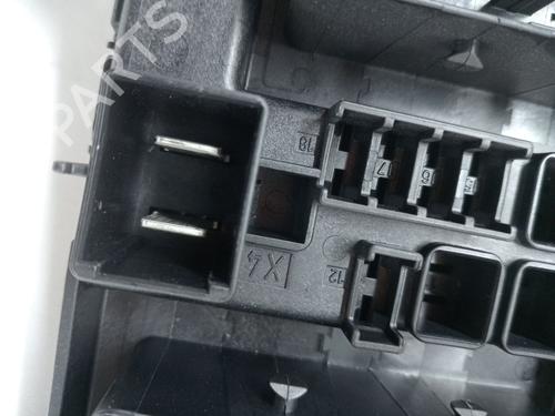 Fuse box OPEL INSIGNIA A (G09) 1.6 CDTi (68) | BP24108738E1 