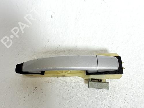 Używane Klamka zewnętrzna drzwi przednich prawych CHEVROLET EPICA (KL1_) 2.5 (156 hp) 29992385