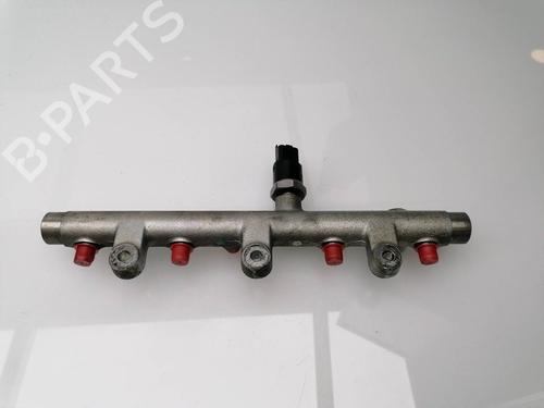 Used Injection rail SUZUKI GRAND VITARA I (FT, HT) 2.0 HDI 110 4x4 (SQ420D, TD82V) (109 hp) 23288900