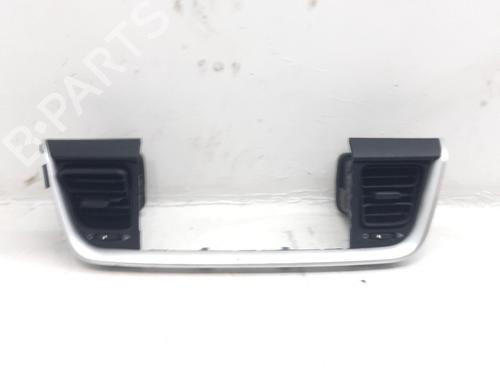 air-vent-kia-stonic-yb-2017-33767945 main image