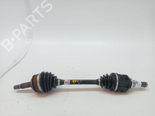 Used Left front driveshaft TOYOTA YARIS (_P13_) 1.5 Hybrid (NHP130_, NHP130) (101 hp) 23288097