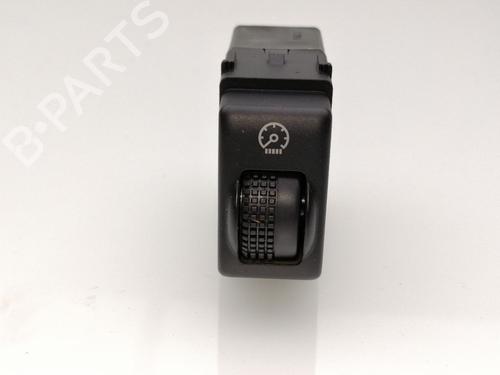 Used Headlight switch RENAULT KOLEOS I (HY_) 2.0 dCi 4x4 (HY0K) (150 hp) 23936084