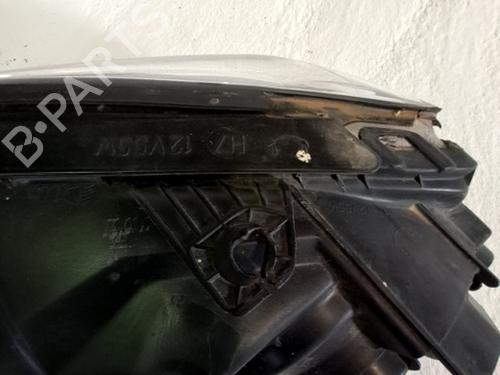Used Right headlight KIA SORENTO I (JC) 2.5 CRDi 4WD (140 hp) 29557735