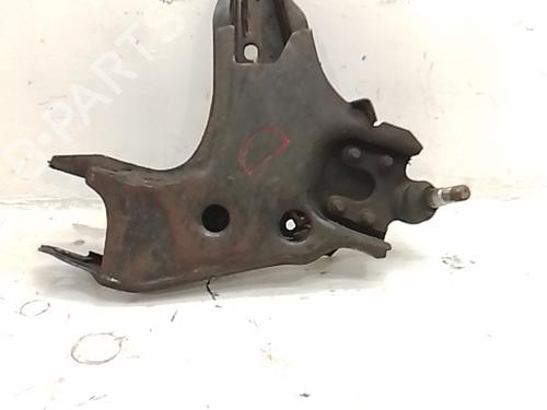 Used Right front suspension arm Right front suspension arm NISSAN TERRANO II (R20) 2.7 TDi 4WD (125 hp) 38418636 38418636