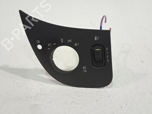 Used Headlight switch MERCEDES-BENZ A-CLASS (W168) A 170 CDI (168.009, 168.109) (95 hp) 23943791