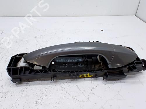 Used Rear right exterior door handle Rear right exterior door handle 39094869 39094869