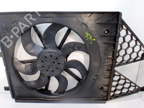 Used Radiator fan Radiator fan AUDI A1 Sportback (8XA, 8XF) 1.6 TDI (90 hp) 33764613 33764613