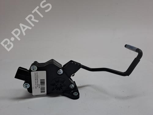 Used Pedal LEXUS IS III (_E3_) 300h (AVE30_, AVE30R) (223 hp) 23974423