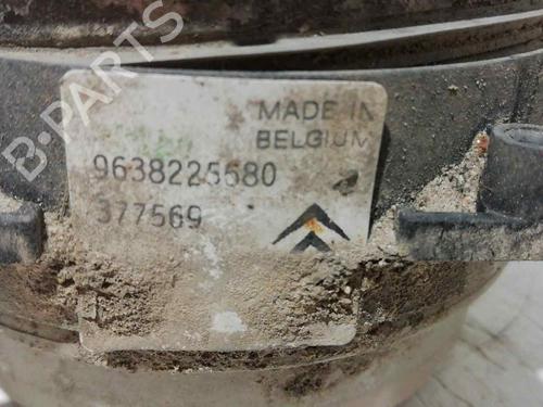 Used Left front fog light CITROËN XSARA Break (N2) 2.0 HDI 90 (90 hp) 25454778