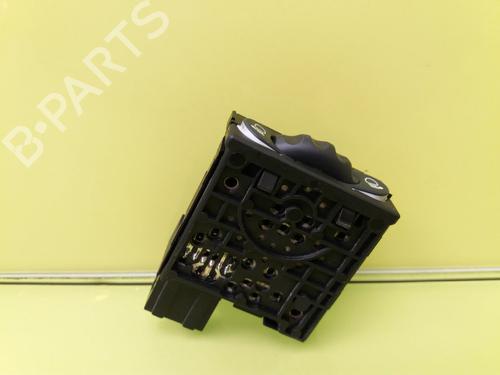 Forlygtekontakt RENAULT CLIO II (BB_, CB_) 1.2 16V (BB05, BB0W, BB11, BB27, BB2T, BB2U, BB2V, CB05,... (75 hp) 23893237