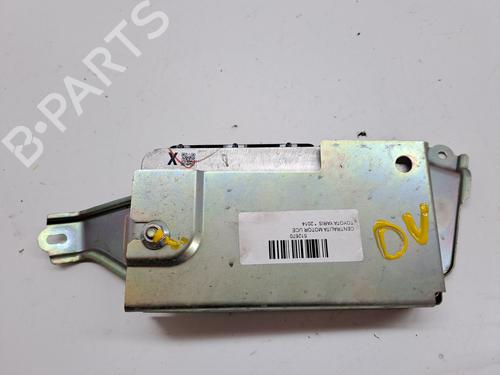 Used Engine control unit (ECU) TOYOTA YARIS (_P13_) 1.5 Hybrid (NHP130_, NHP130) (101 hp) 23369436