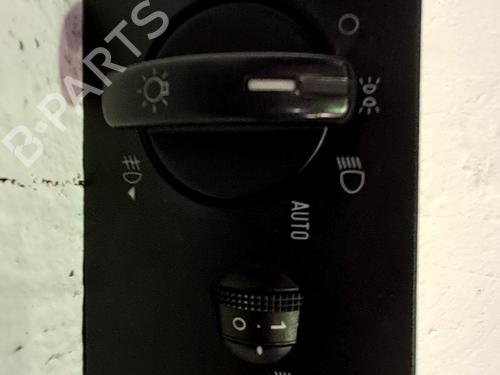 Comutador luzes Comutador luzes FORD FIESTA V (JH_, JD_) 1.4 TDCi (68 hp) 33766050 33766050