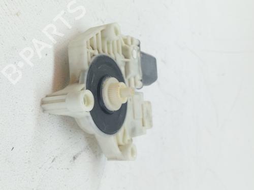 Left front window motor PEUGEOT 308 II (LB_, LP_, LW_, LH_, L3_) 1.2 THP 130 | BP24736189E21 
