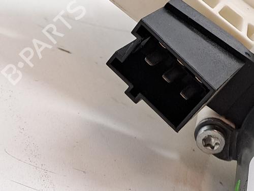 Right front window motor MERCEDES-BENZ B-CLASS Sports Tourer (W245) B 200 CDI (245.208) | BP27672709E20