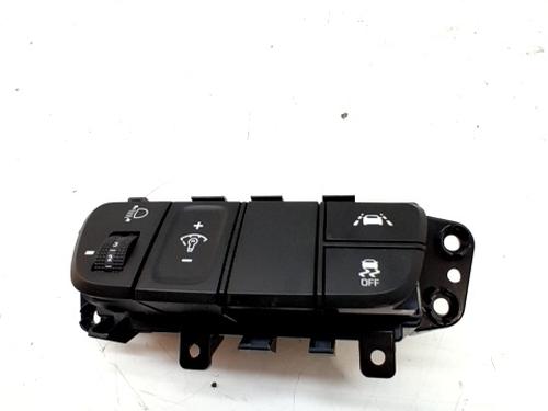 Used Switch HYUNDAI IONIQ (AE) 1.6 GDI Hybrid (141 hp) 29992190