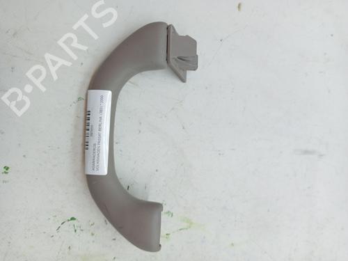 Poignée de toit intérieure VW PASSAT B5.5 (3B3) 1.9 TDI (130 hp) 23852282