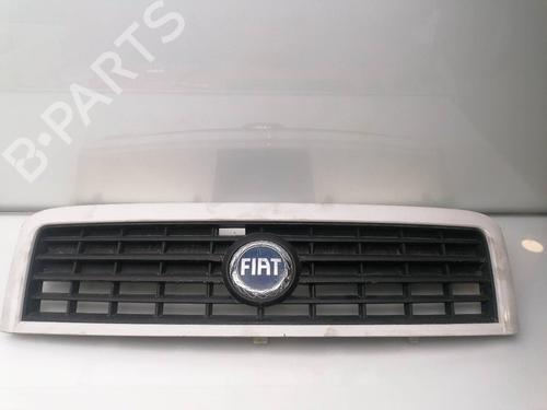 Used Grille FIAT DOBLO MPV (119_, 223_) 1.3 JTD (75 hp) 23939200
