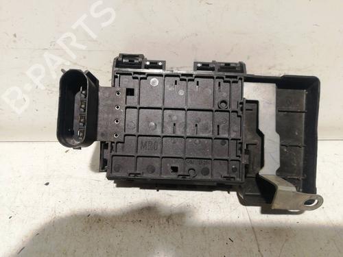 Used Fuse box VW POLO (6N2) 1.6 16V GTI (125 hp) 25455037