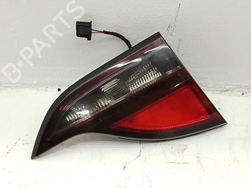 Used Left tailgate light Left tailgate light OPEL ZAFIRA TOURER C (P12) 1.6 CDTI (75) (120 hp) 40550042 40550042