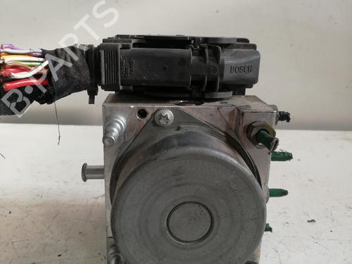 Pompe ABS DACIA SANDERO II 1.0 SCe 75 (B8JC, B8JD, B8NC) (73 hp) 25459601