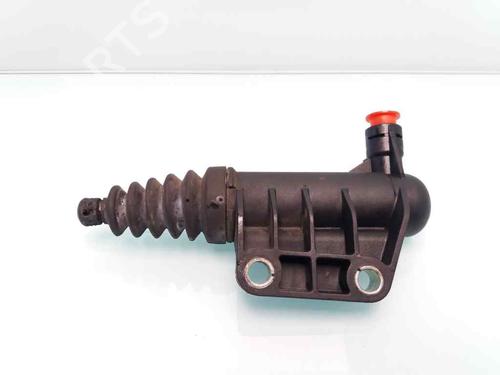 Used Clutch slave cylinder FIAT GRANDE PUNTO (199_) 1.3 D Multijet (75 hp) 24139910