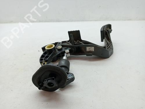 Clutch pedal FIAT TIPO Hatchback (356_, 357_) 1.4 (356HXF1B) | BP23360676I13 